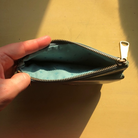 Turquoise Fossil wallet - Picture 3 of 3